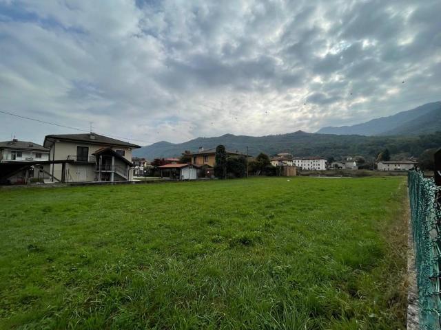 Terreno in vendita a Comunità Montana Valli del Verbano, Cuvio