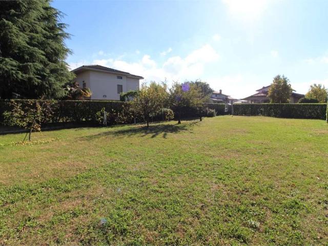 Terreno in vendita a Brembo, Dalmine