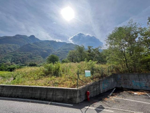 Terreno in vendita a Comunità montana della valle Camonica, Darfo