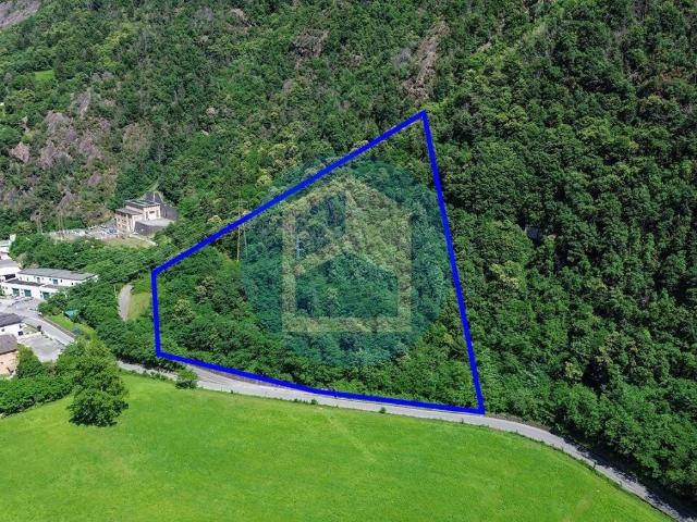 Terreno in vendita a Comunità montana della valle Camonica, Esine
