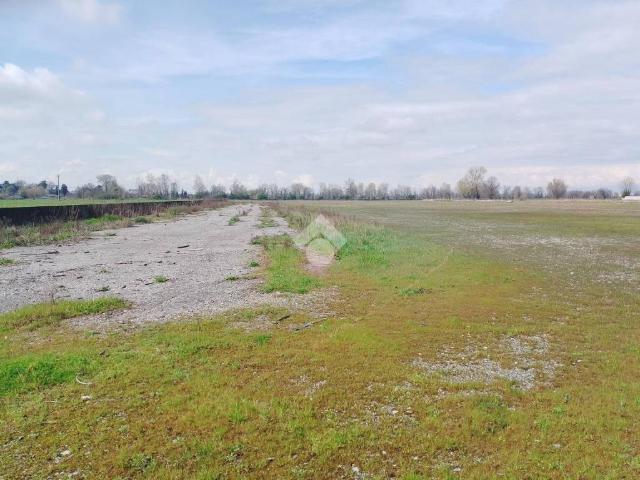 Terreno in vendita a Dello, Quinzanello