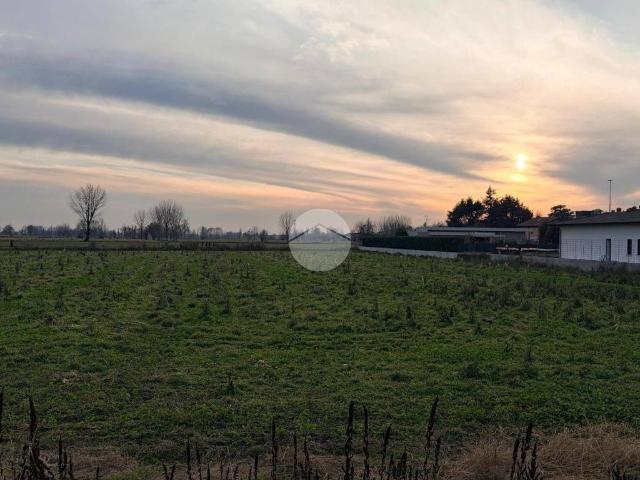 Terreno in vendita a Dello, Quinzanello
