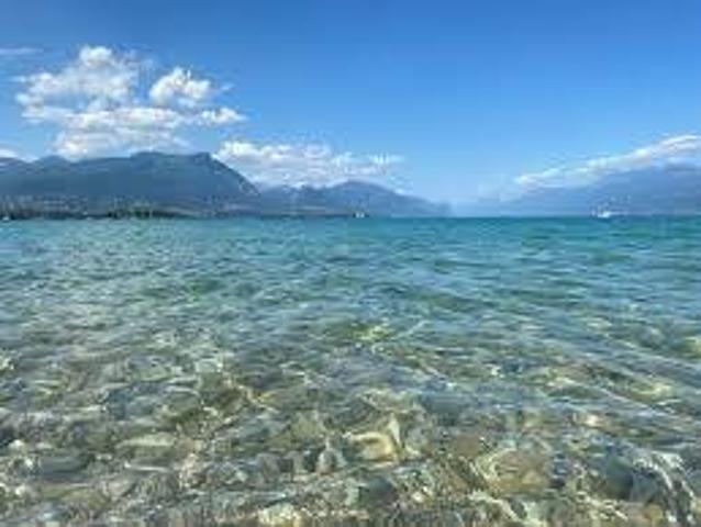 Terreno in vendita a Desenzano Del Garda, Lombardia