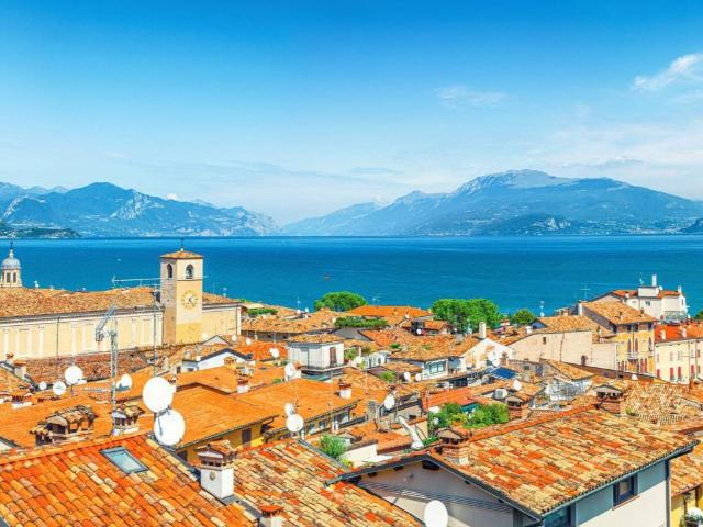 Terreno in vendita a Vicina, Desenzano Del Garda