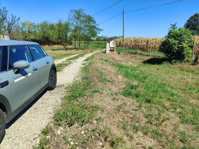 Terreno in vendita a Desenzano Del Garda, Lombardia