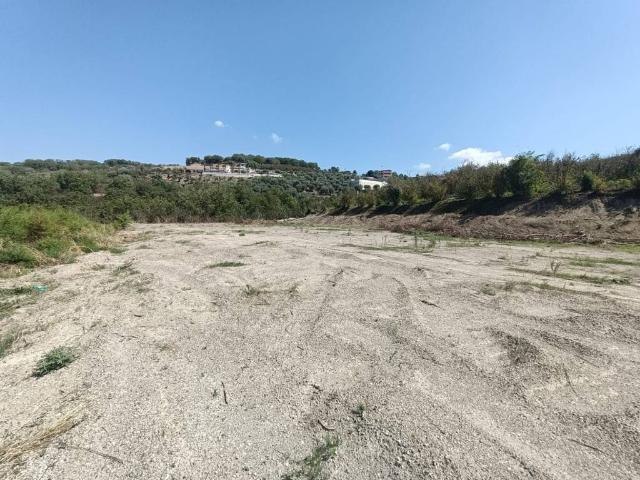 Terreno in vendita a Domicella, Campania