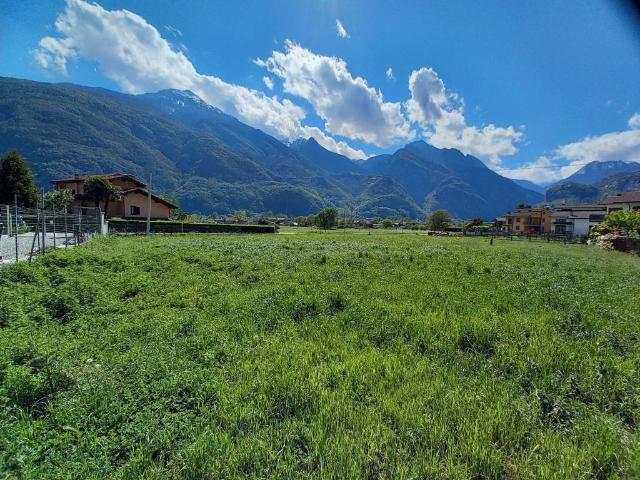Terreno in vendita a Donnas, Aosta