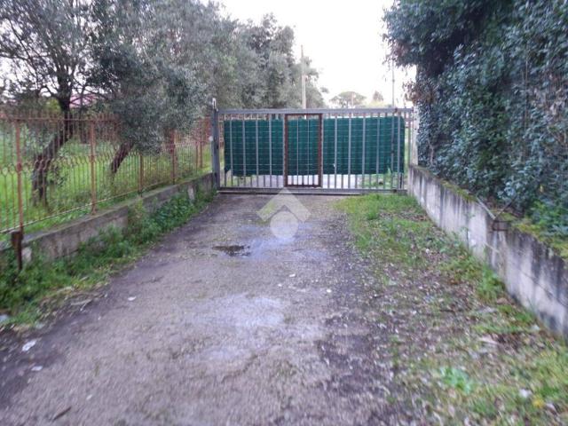 Terreno in vendita a Eboli, Campania