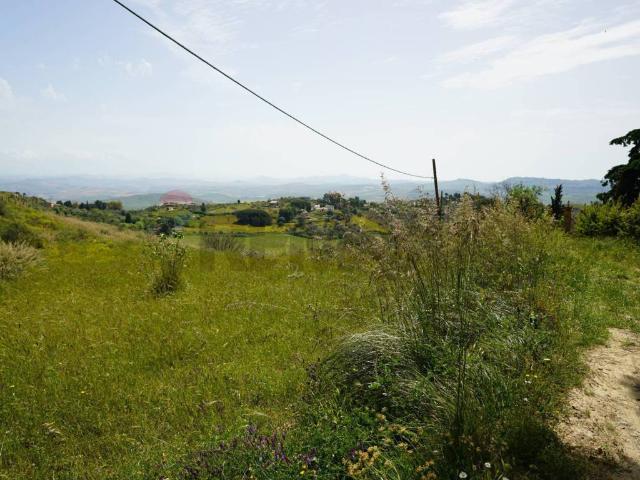 Terreno in vendita a Enna, Sicilia