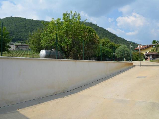 Terreno in vendita a Entratico, Lombardia