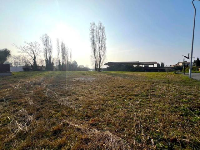Terreno in vendita a Erbusco, Lombardia