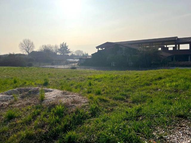 Terreno in vendita a Erbusco, Lombardia