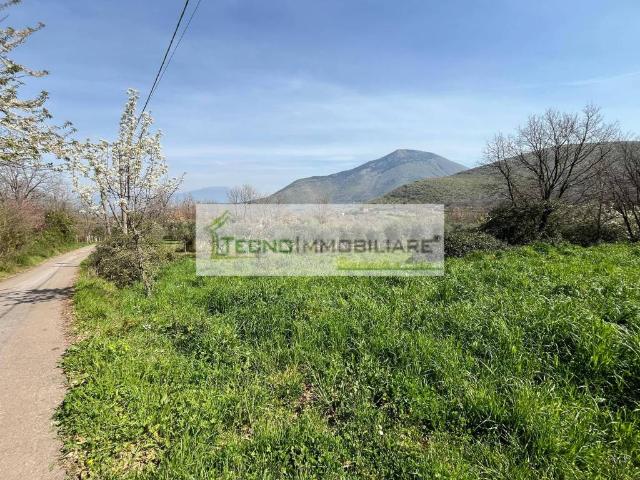 Terreno in vendita a Esperia, Lazio