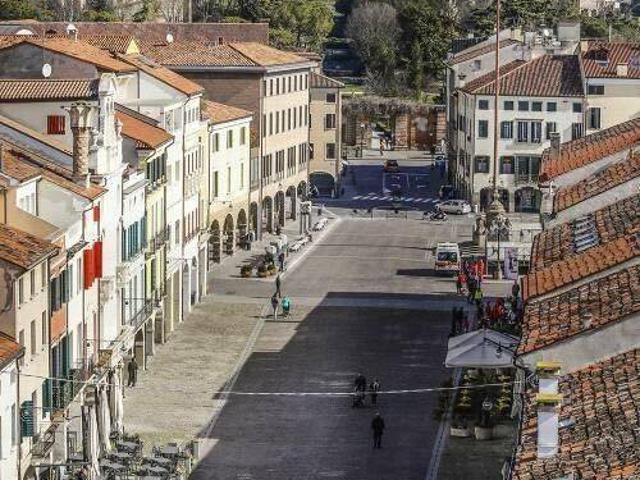 Terreno in vendita a Este, Veneto