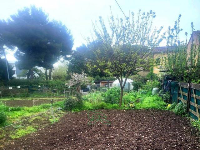 Terreno in vendita a Lido, Marche