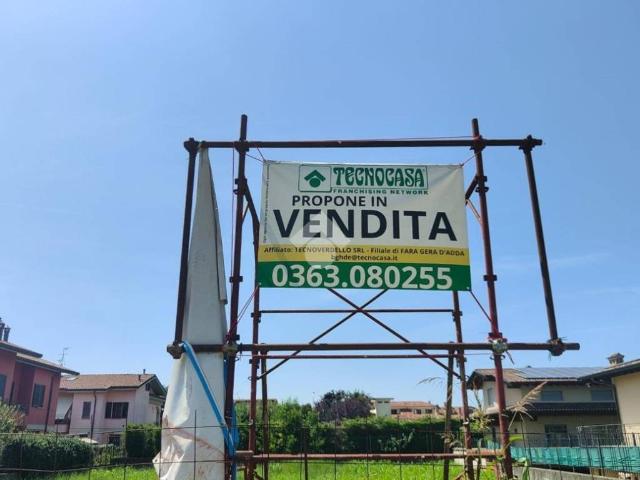 Terreno in vendita a Fara Gera D'adda, Lombardia