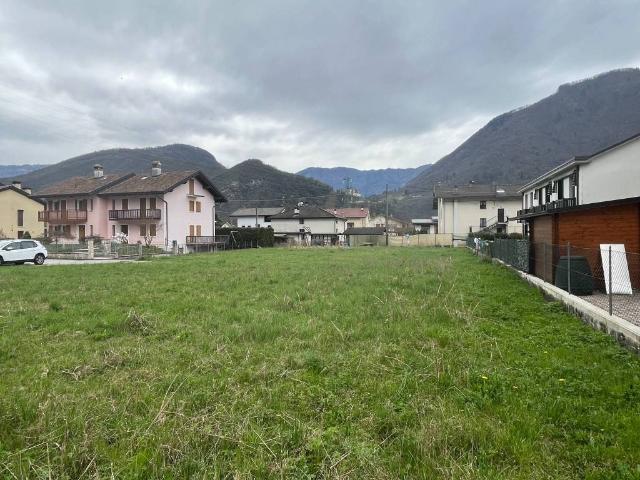 Terreno in vendita a Feltre, Veneto