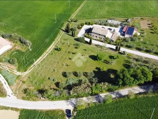 Terreno in vendita a Castagna, Marche