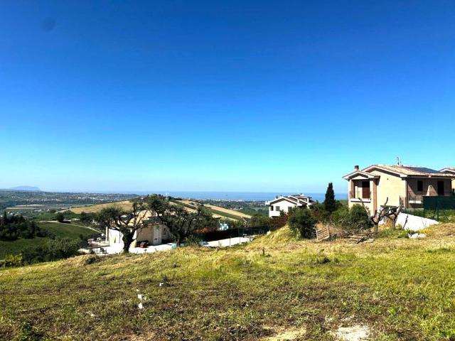 Terreno in vendita a Castagna, Marche