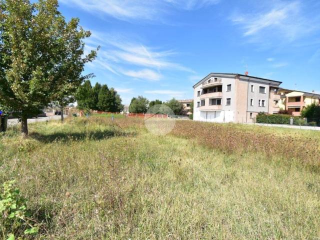 Terreno in vendita a Fidenza, Reggio Emilia