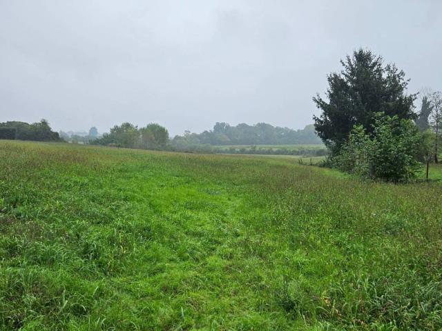 Terreno in vendita a Figino Serenza, Lombardia