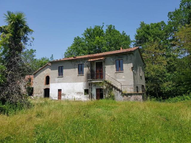 Terreno in vendita a Unione di comuni Montana Lunigiana, Filattiera