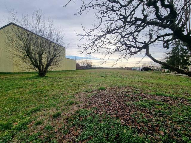 Terreno in vendita a Unione Comuni Modenesi Area Nord, Finale Emilia
