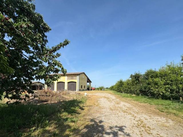 Terreno in vendita a Unione Comuni Modenesi Area Nord, Finale Emilia