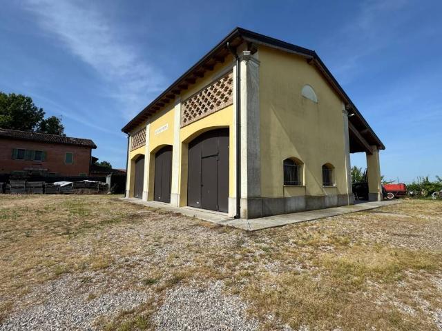 Terreno in vendita a Unione Comuni Modenesi Area Nord, Finale Emilia
