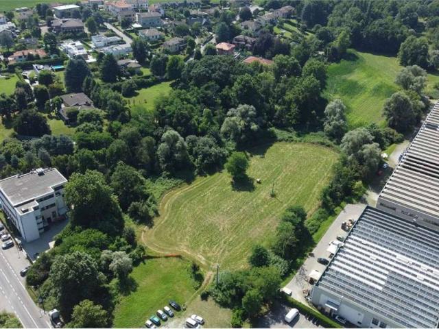 Terreno in vendita a Fino Mornasco, Lombardia