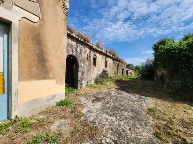 Terreno in vendita a Castello, Fiumefreddo Di Sicilia