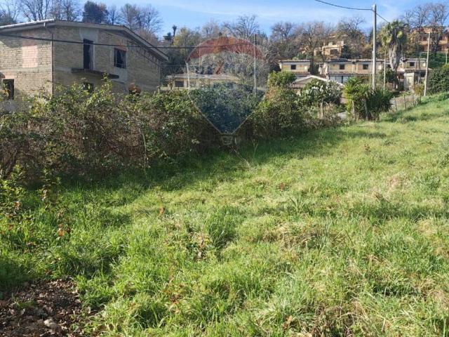 Terreno in vendita a Roma Capitale, Lazio