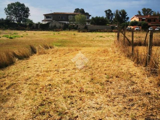 Terreno in vendita a Roma Capitale, Lazio