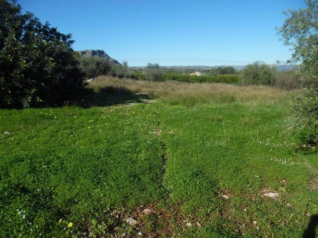 Terreno in vendita a Santuzzo, Floridia