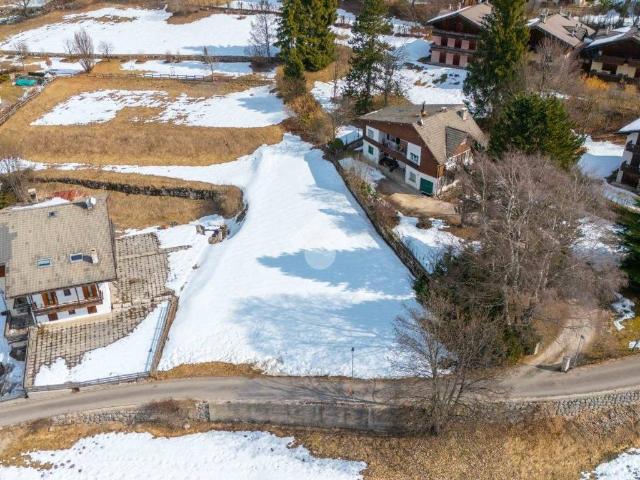 Terreno in vendita a Magnifica Comunità degli Altipiani Cimbri, Folgaria