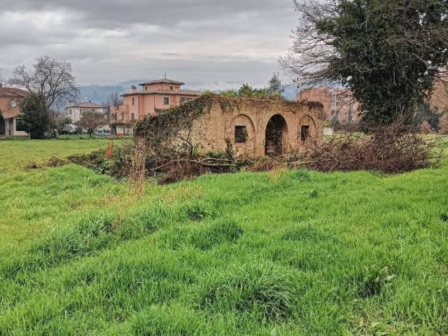 Terreno in vendita a Foligno, Umbria