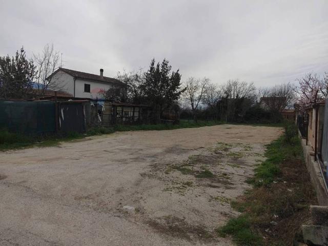 Terreno in vendita a Foligno, Umbria