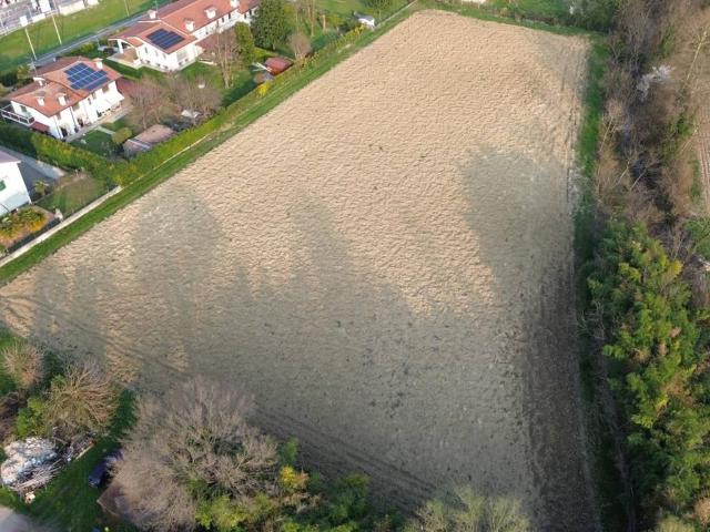 Terreno in vendita a Fontanelle, Veneto