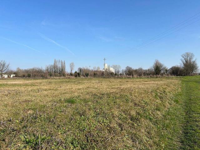 Terreno in vendita a Fontaniva, Veneto