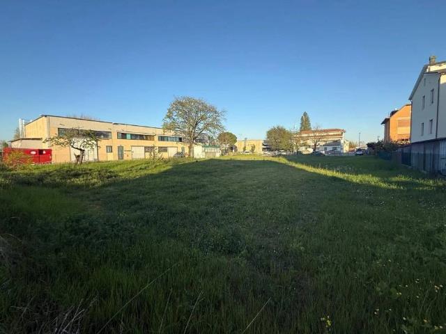 Terreno in vendita a Musicisti, Forlì