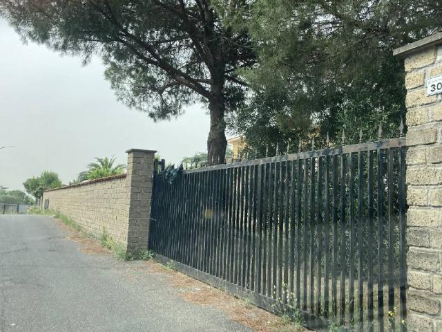 Terreno in vendita a Roma Capitale, Lazio