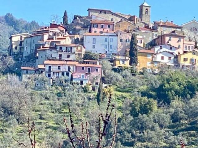 Terreno in vendita a Unione di comuni Montana Lunigiana, Fosdinovo