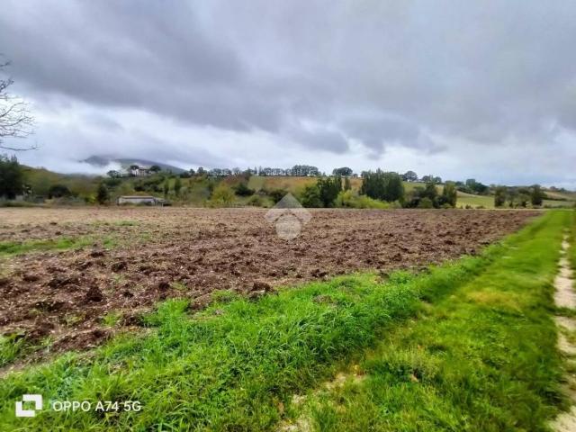 Terreno in vendita a Fossato Di Vico, Umbria
