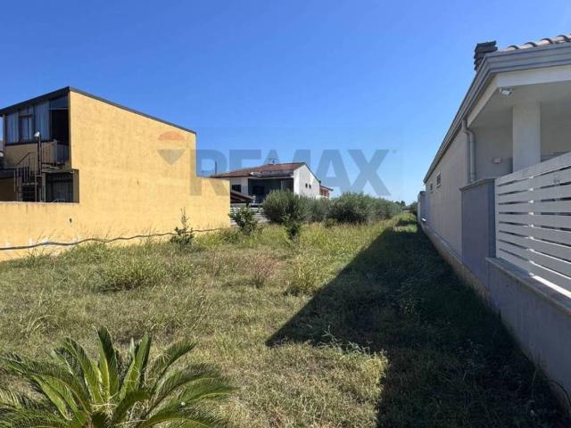 Terreno in vendita a Francolise, Campania