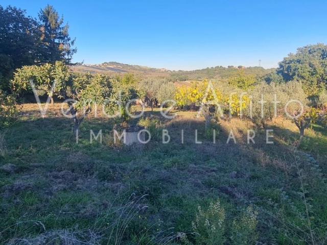 Terreno in vendita a Fresagrandinaria, Abruzzo