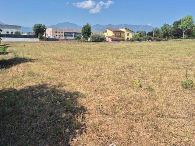 Terreno in vendita a Frosinone, Lazio