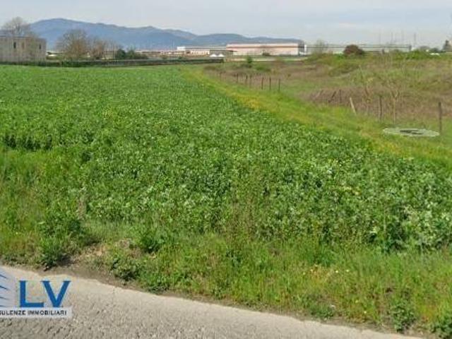 Terreno in vendita a Ferentino, Lazio