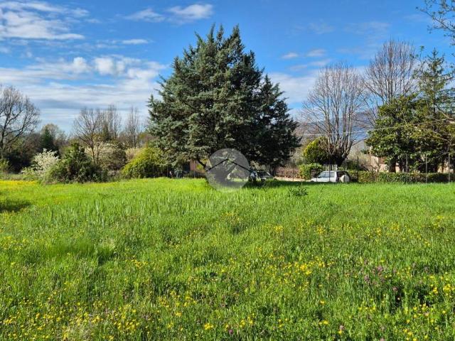 Terreno in vendita a Frosinone, Lazio