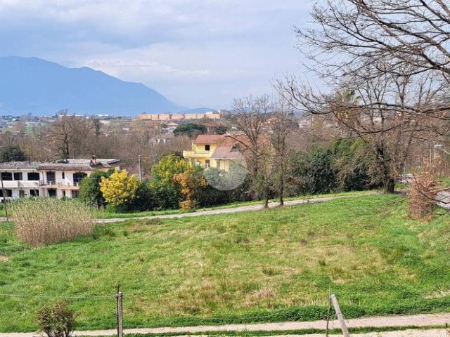 Terreno in vendita a Frosinone, Lazio