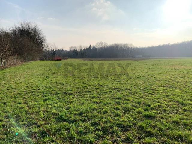 Terreno in vendita a Gallarate, Lombardia